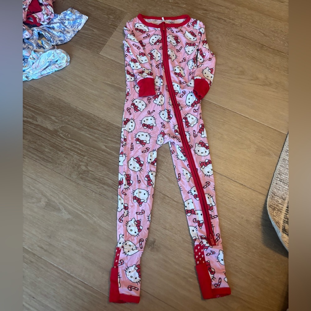Posh peanut Christmas hello kitty Pink Kids One Piece